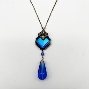 Avon Gold Tone Blue Octagonal Dangle Pendant Vintage Fashion Necklace 23.5”